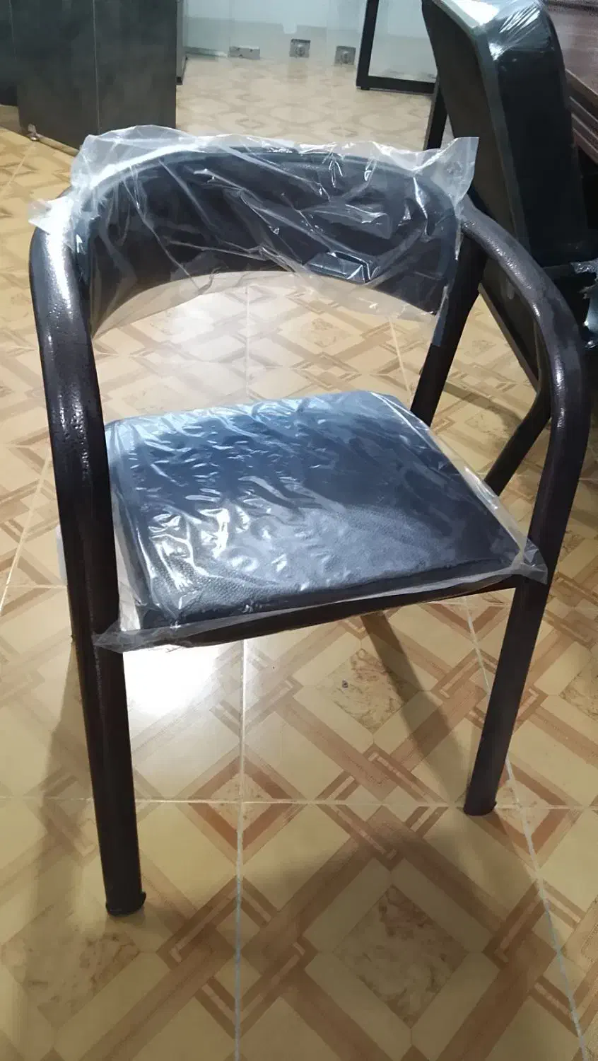 صندلی. اداری. انتظار|مبلمان اداری|حمیدیا, |دیوار