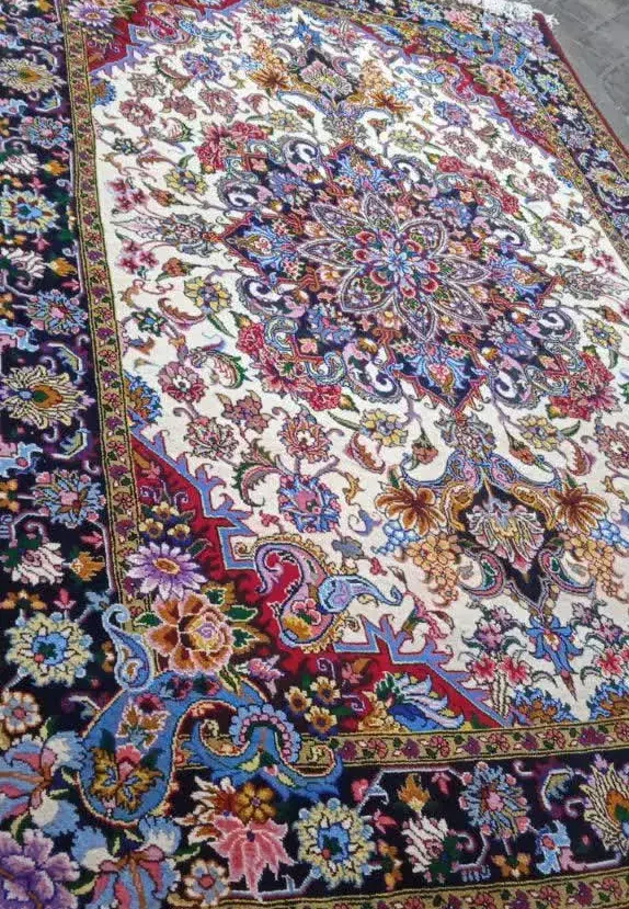 یک جفت فرش ۹متری نقشه سالاری|فرش|تبریز, |دیوار