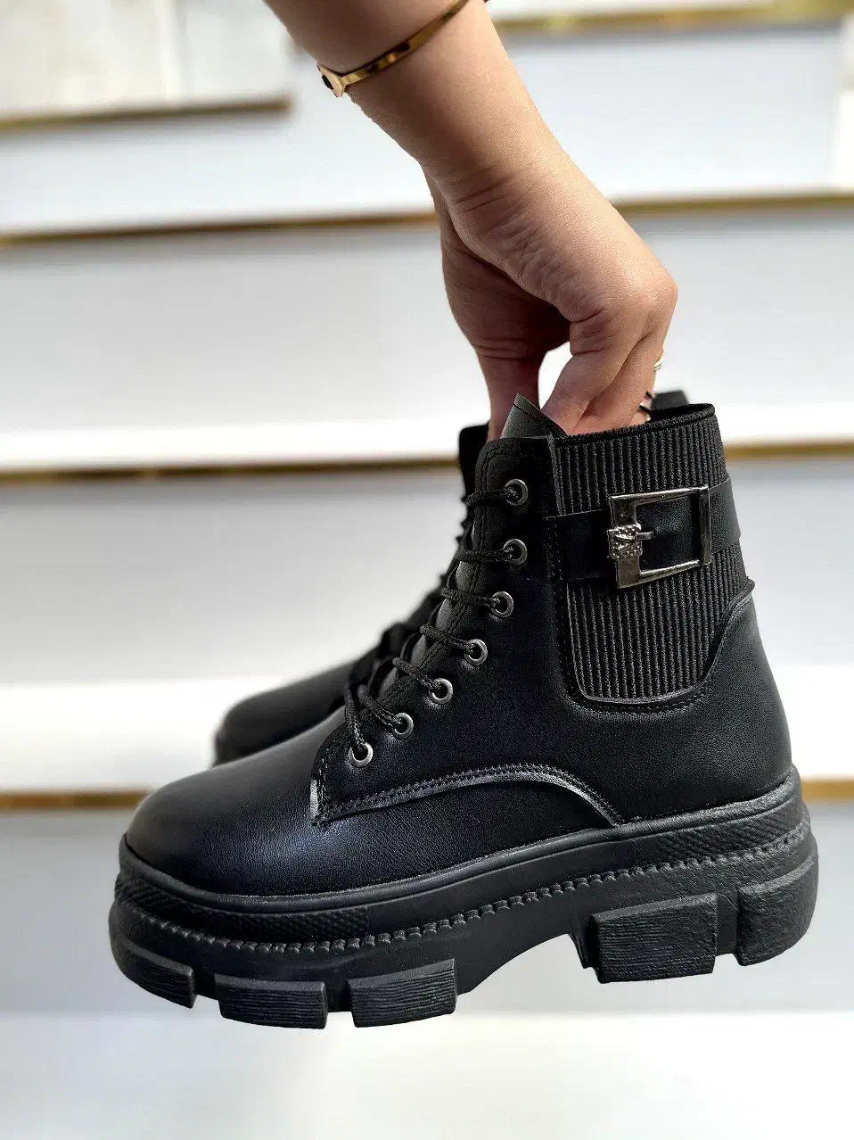 بوت زنانه قیمت مناسب|کیف، کفش، کمربند|لردگان, |دیوار