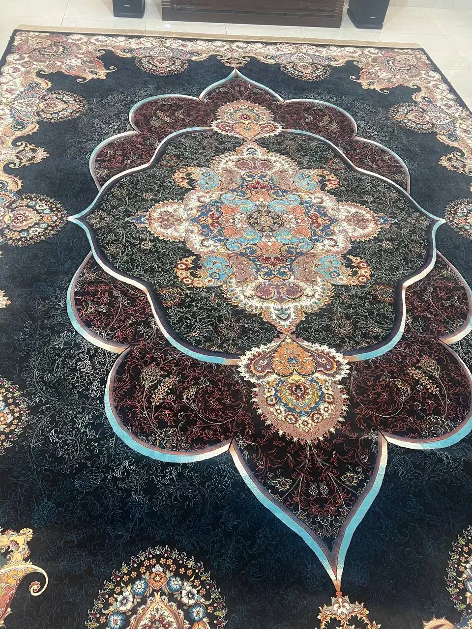 فرش ۱۲ متری|فرش|لشت نشا, |دیوار