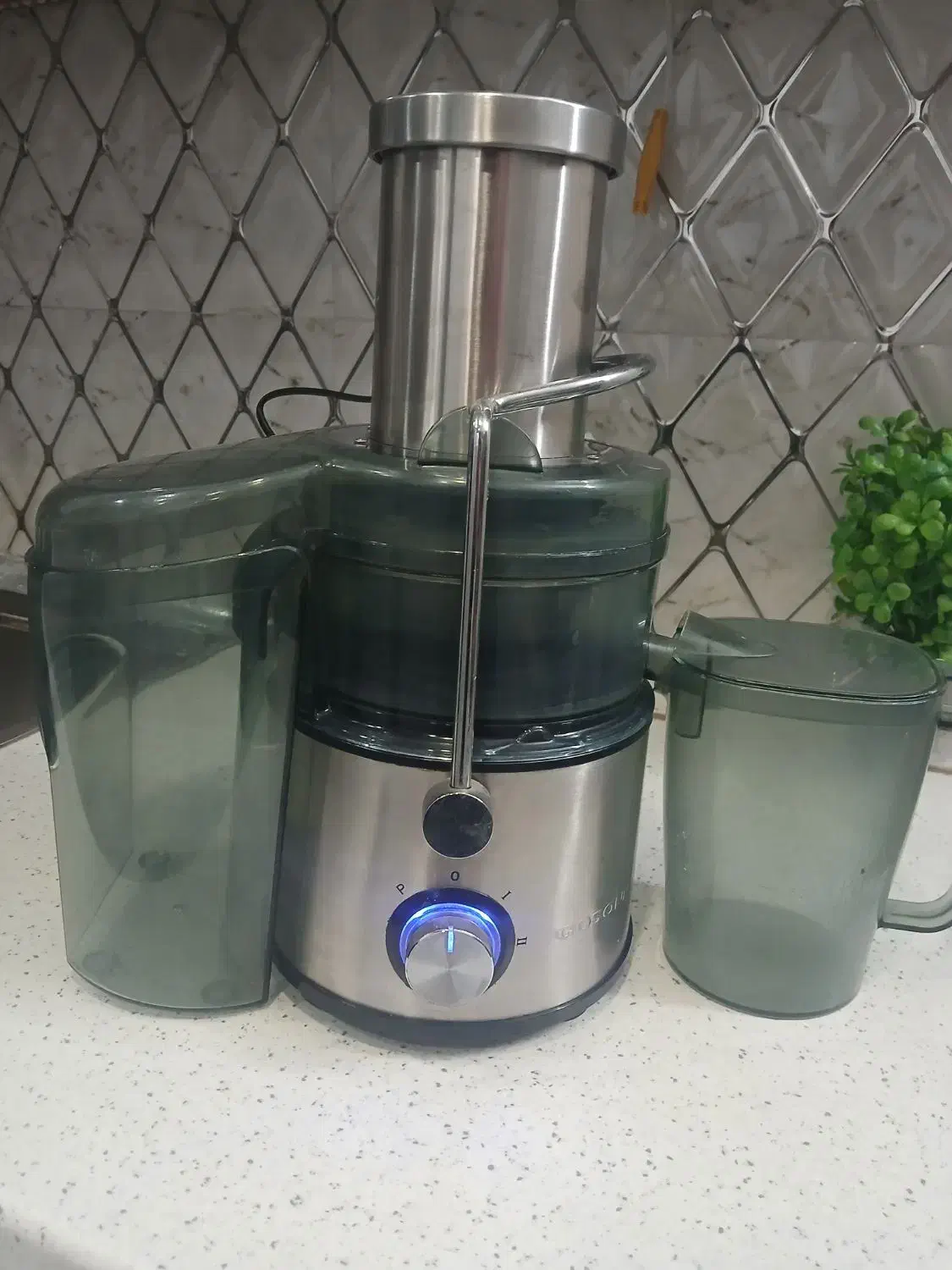 آبمیوه گیری گاسونیک|آبمیوه‌گیر و آب‌مرکبات‌گیر|قرچک, باقرآباد|دیوار