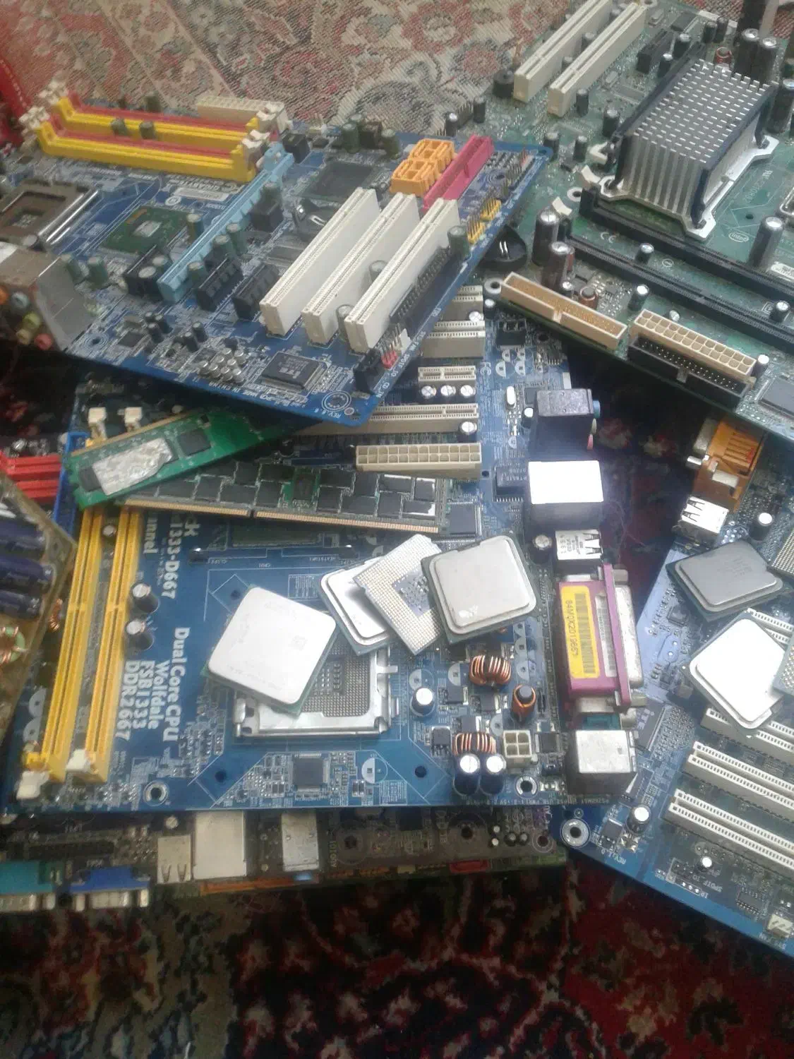 ضایعات الکترونیکی|قطعات و لوازم جانبی رایانه|تهران, دولتخواه شمالی|دیوار