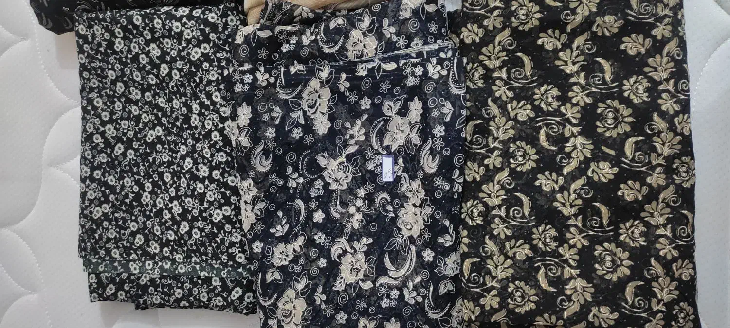 قواره  پارچه چادر خارجی و قدیمی|لباس|کرمانشاه, |دیوار