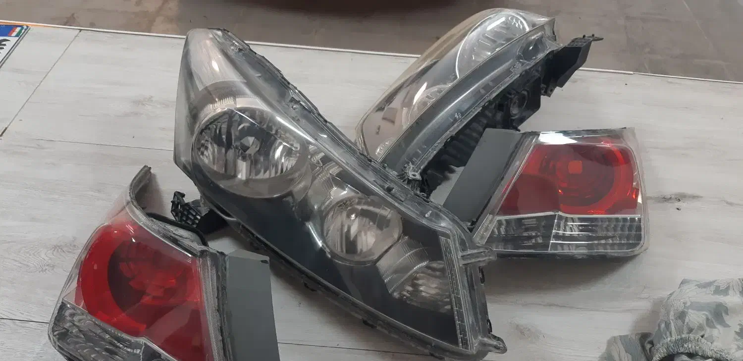 چراغ جلو وعقب هوندا اکورد|قطعات یدکی و لوازم جانبی|کیش, |دیوار