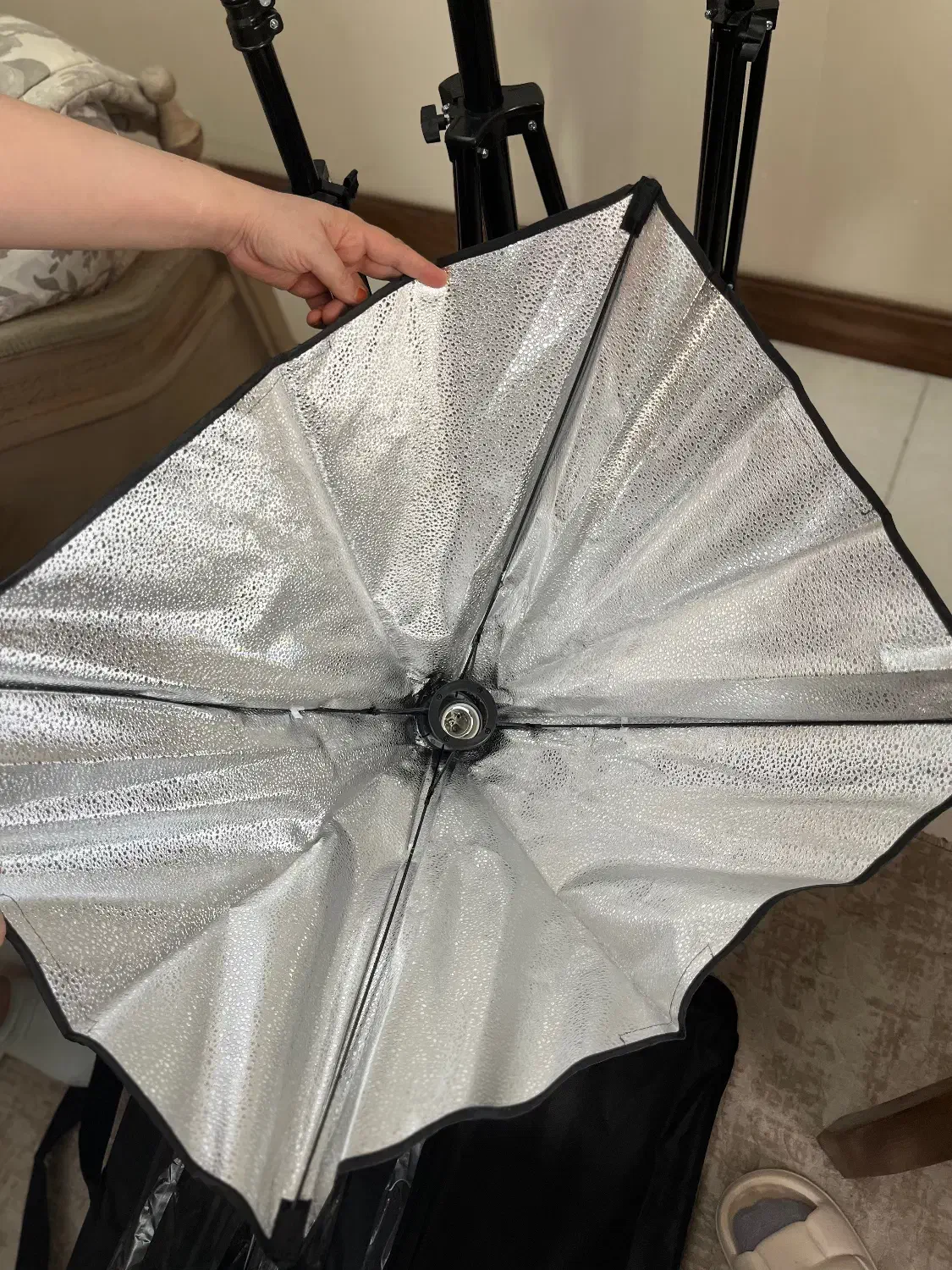 تجهیزات نورپردازی در حد خیلی نو|دوربین عکاسی و فیلم‌برداری|اندیشه, اندیشه فاز ۳|دیوار