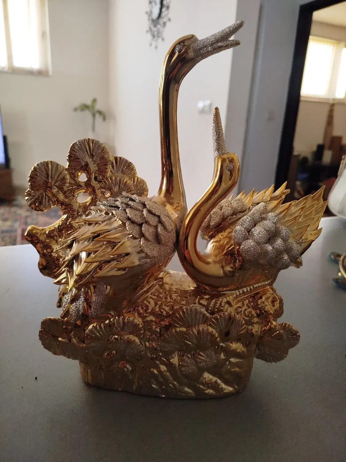 مجسمه طلایی اصل|مجسمه، تندیس، ماکت|بیرجند, |دیوار