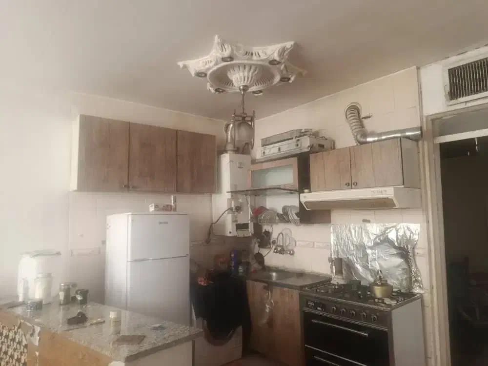 ۷۰ با ۹/ یک خوابه/ بلوار سیبویه|اجارهٔ خانه و ویلا|شیراز, شیشهگری|دیوار