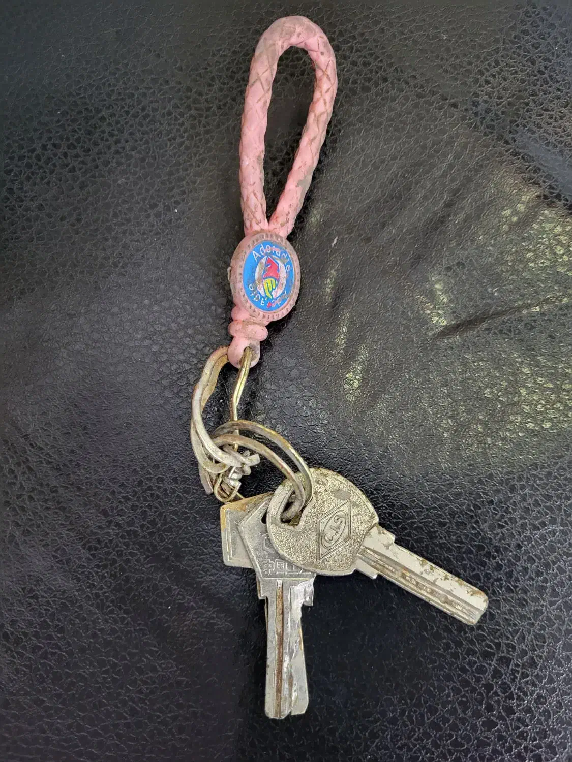 کلید پیدا شده|اشیا|آذرشهر, |دیوار