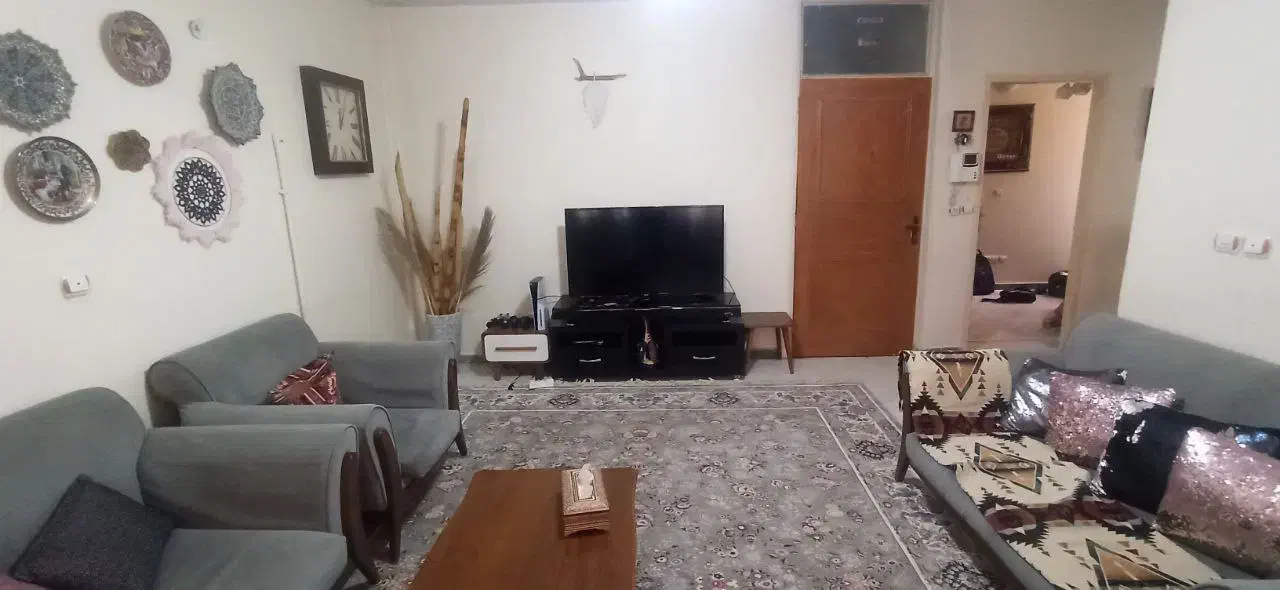 اجاره 66 متر اپارتمان دو خواب تک  واحدی ط 3