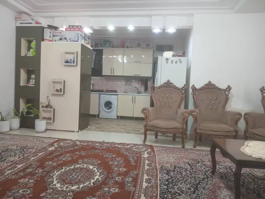 واحد شخصی ساز دو بر ، 105 متری دو بر|فروش آپارتمان|ایلام, |دیوار