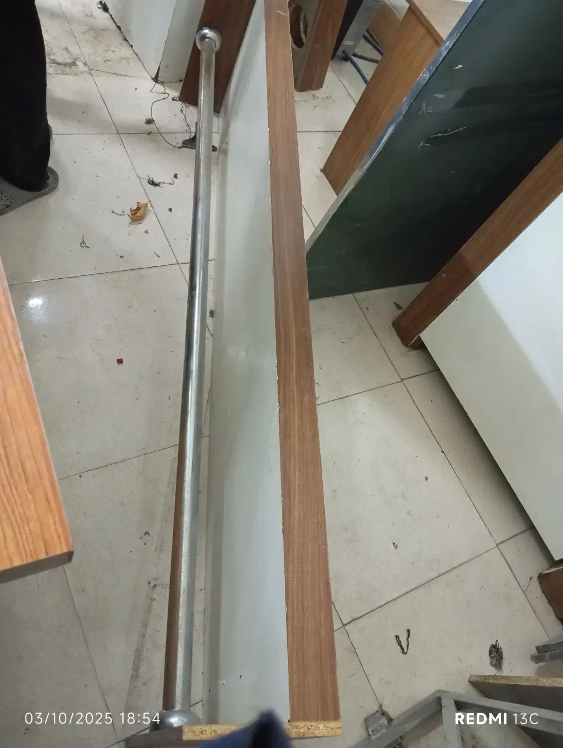 رگال لباس|بندرخت و رختآویز|مشهد, سجاد شهر|دیوار