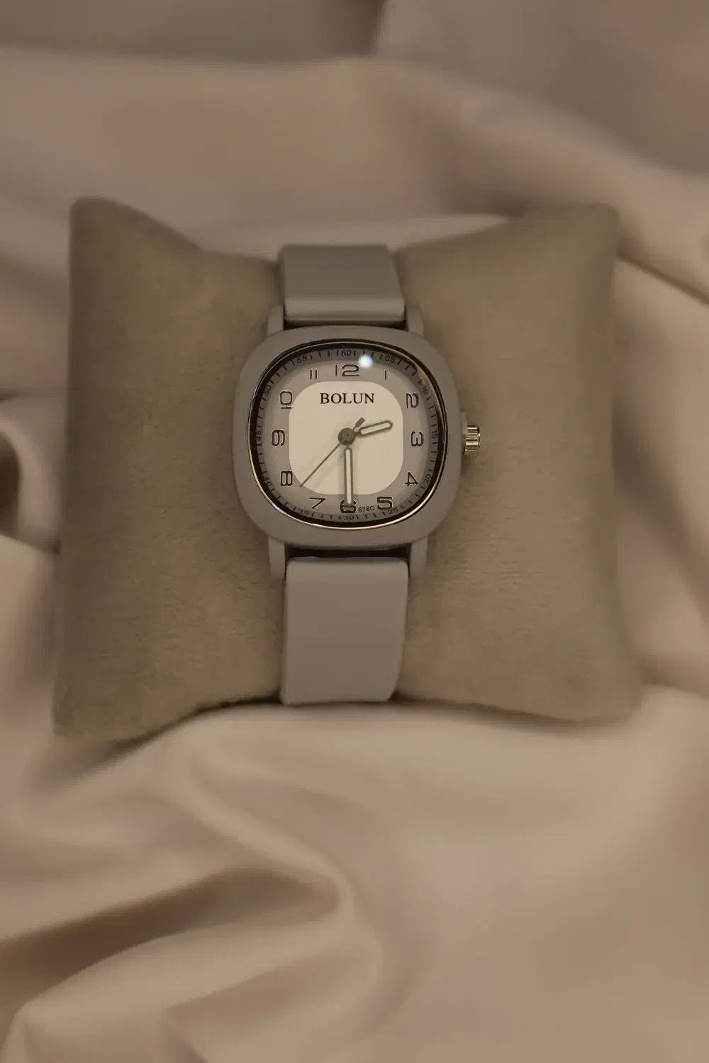 ساعت|ساعت|نیشابور, شهرک ولیعصر|دیوار