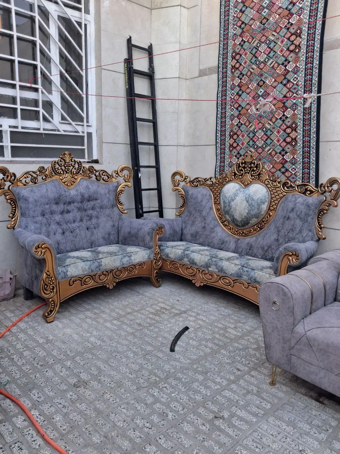 مبل|مبلمان خانگی و میز عسلی|تربت‌حیدریه, باغ سلطانی|دیوار