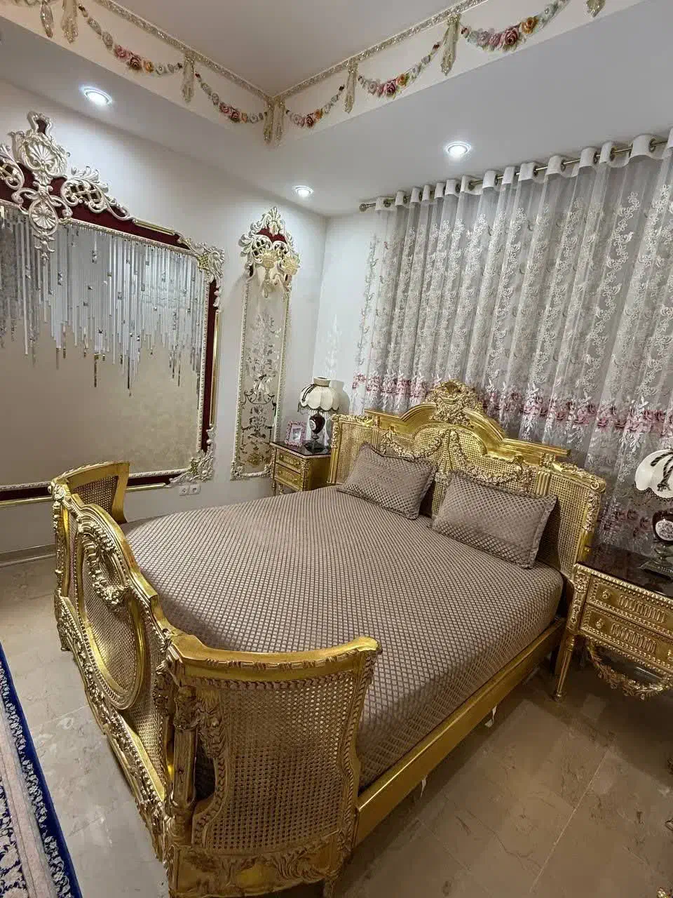 کاور تشک های زیبا از جنس مخمل|رختخواب، بالش، پتو|کرج, دهقان ویلا|دیوار