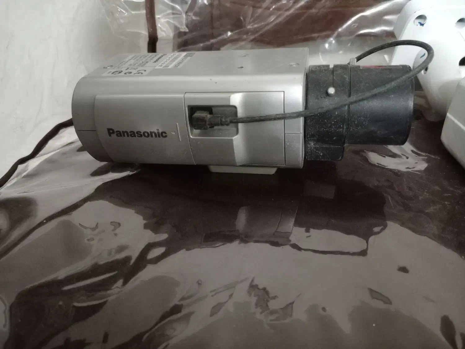 dvr  و سه عدد دوربین|دوربین مداربسته|اصفهان, تخت فولاد|دیوار