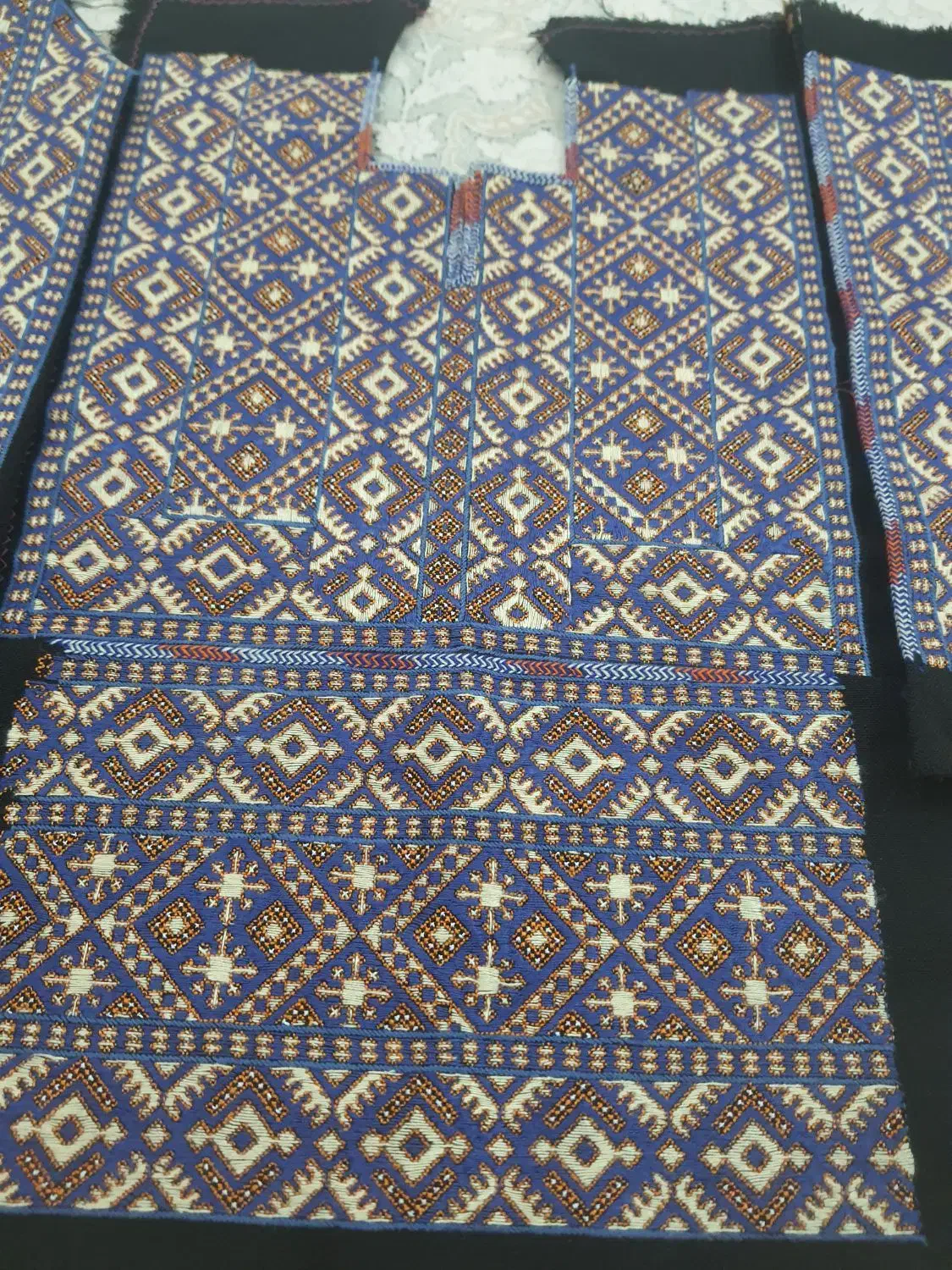 زی آستین فروشیه|لباس|چابهار, |دیوار