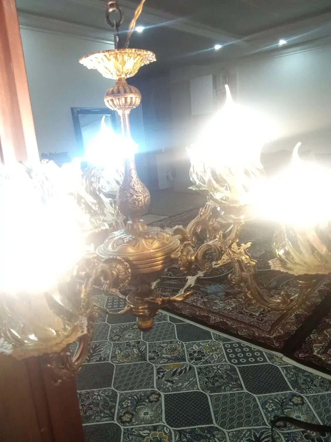 لوستر 5شعله دوبل 10 تا لامپ میخوره|لوستر و چراغ آویز|گلستان (تهران), |دیوار