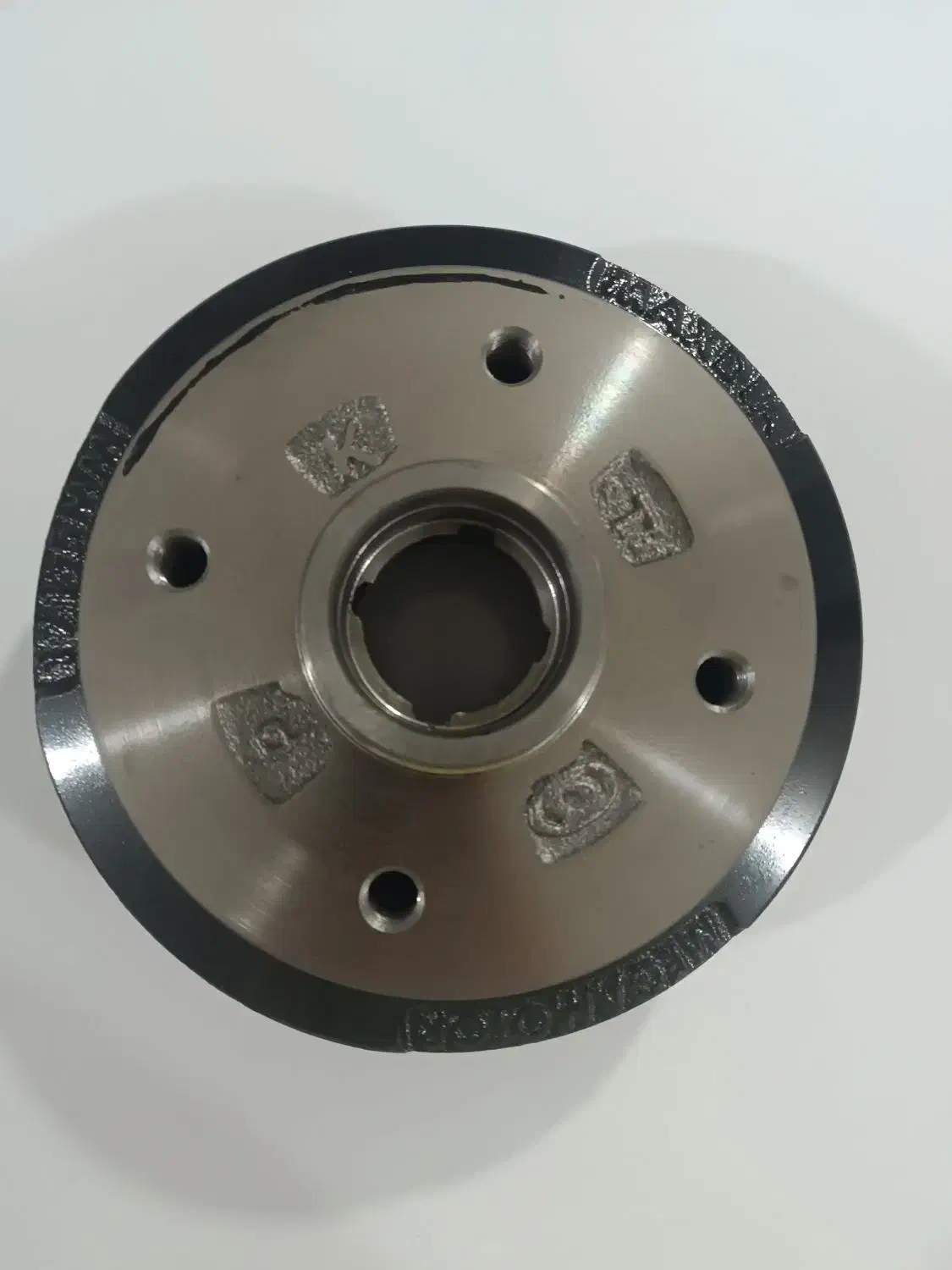 کاسه چرخ عقب پراید  سمت شاگرد|قطعات یدکی و لوازم جانبی|گلبهار, شهر جدید گلبهار|دیوار