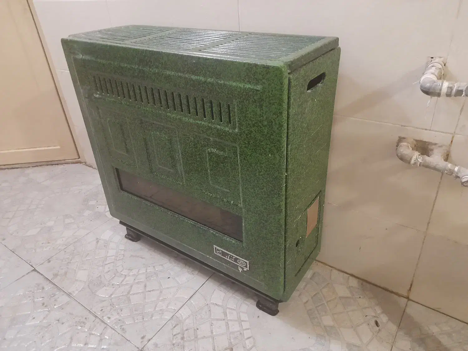 بخاری گازی|بخاری، هیتر، شومینه|کازرون, |دیوار