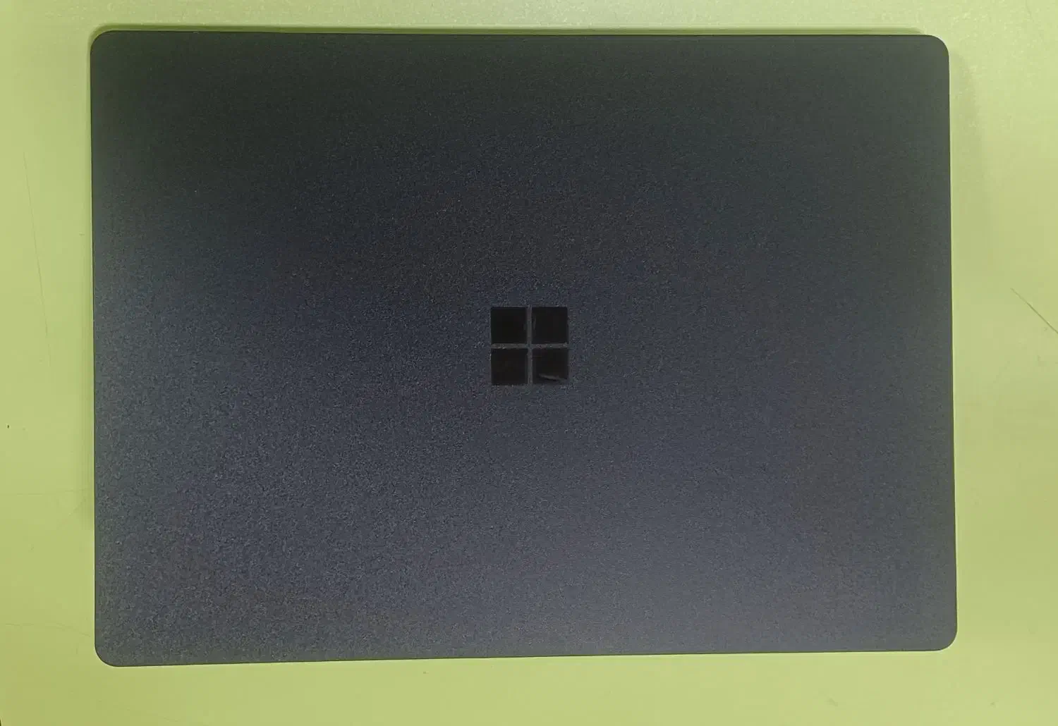 لپ تاپی زیبا باریک سبک مقاوم surface lap5|رایانه همراه|تبریز, |دیوار