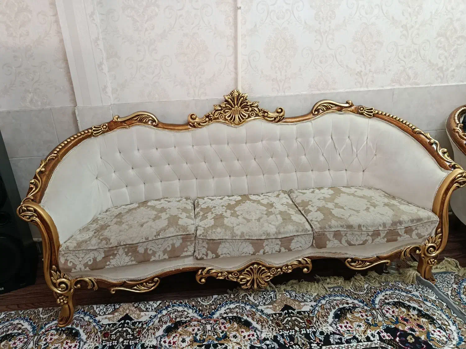 مبل سلطنتی ۱۰ نفره|مبلمان خانگی و میز عسلی|شهریار, شهریار|دیوار