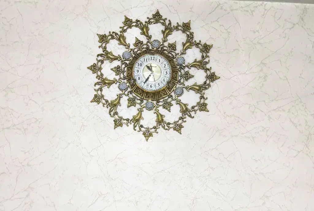 میز و ساعت و تلفن برونز در حد نو|میز تلفن|کرج, دهقان ویلا|دیوار