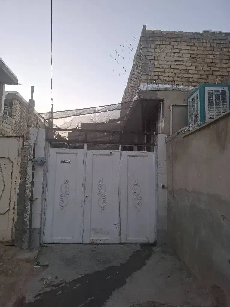 منزل ۱۲۰ متری ۲ خواب ماشین رو بلوار اتحاد گردخون|اجارهٔ خانه و ویلا|شیراز, کفترک|دیوار