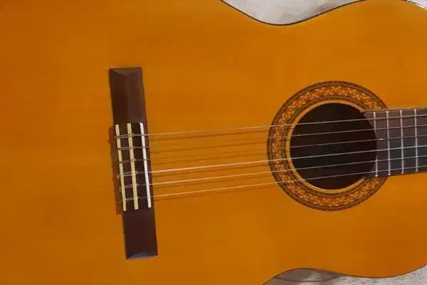 گیتار c40|گیتار، بیس، امپلیفایر|همدان, |دیوار