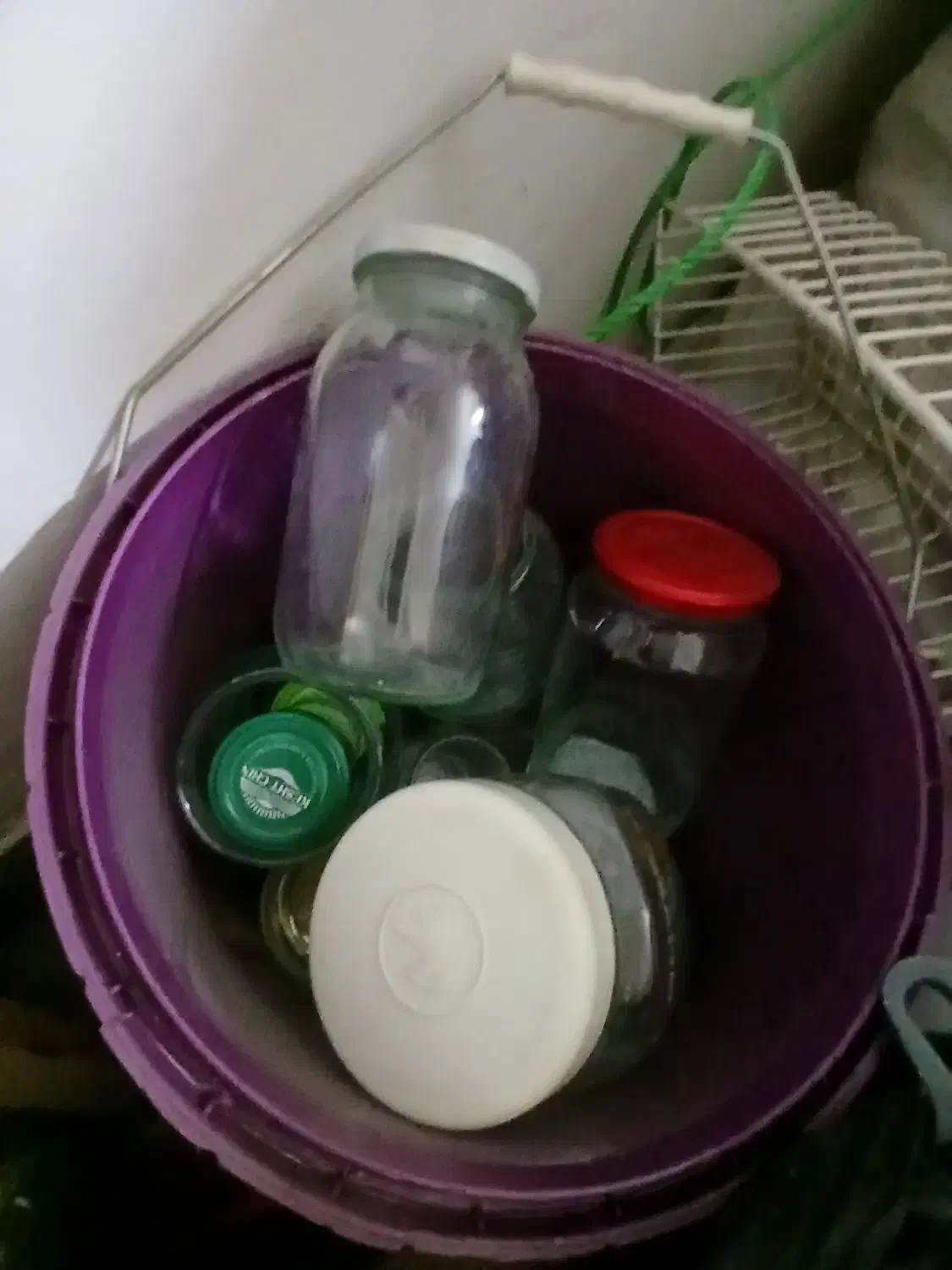 انواع دبه ۶لیتری و۱۰لیتری و...شیشه هانونو|ظروف نگهدارنده، پلاستیکی، یک‌بارمصرف|جوین, |دیوار