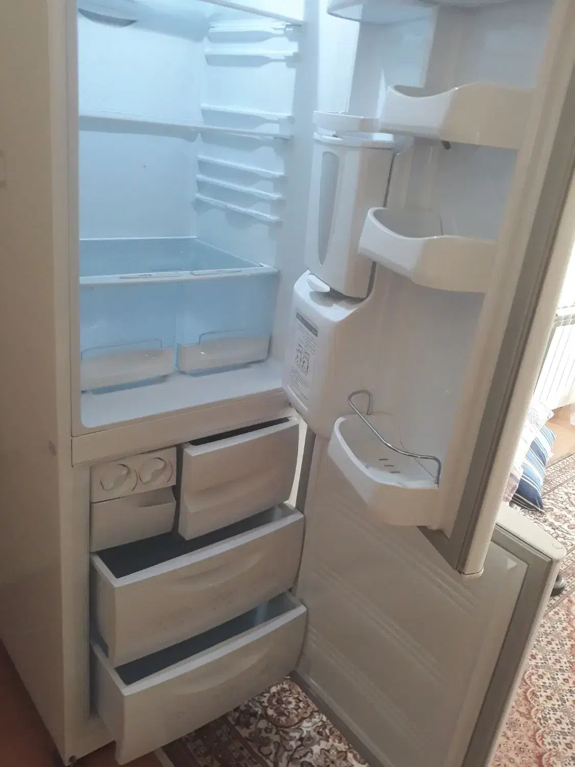 یخچال فریزر امرسان بسیار تمیز وسالم درحد نو|یخچال و فریزر|پرند, فاز ۵|دیوار