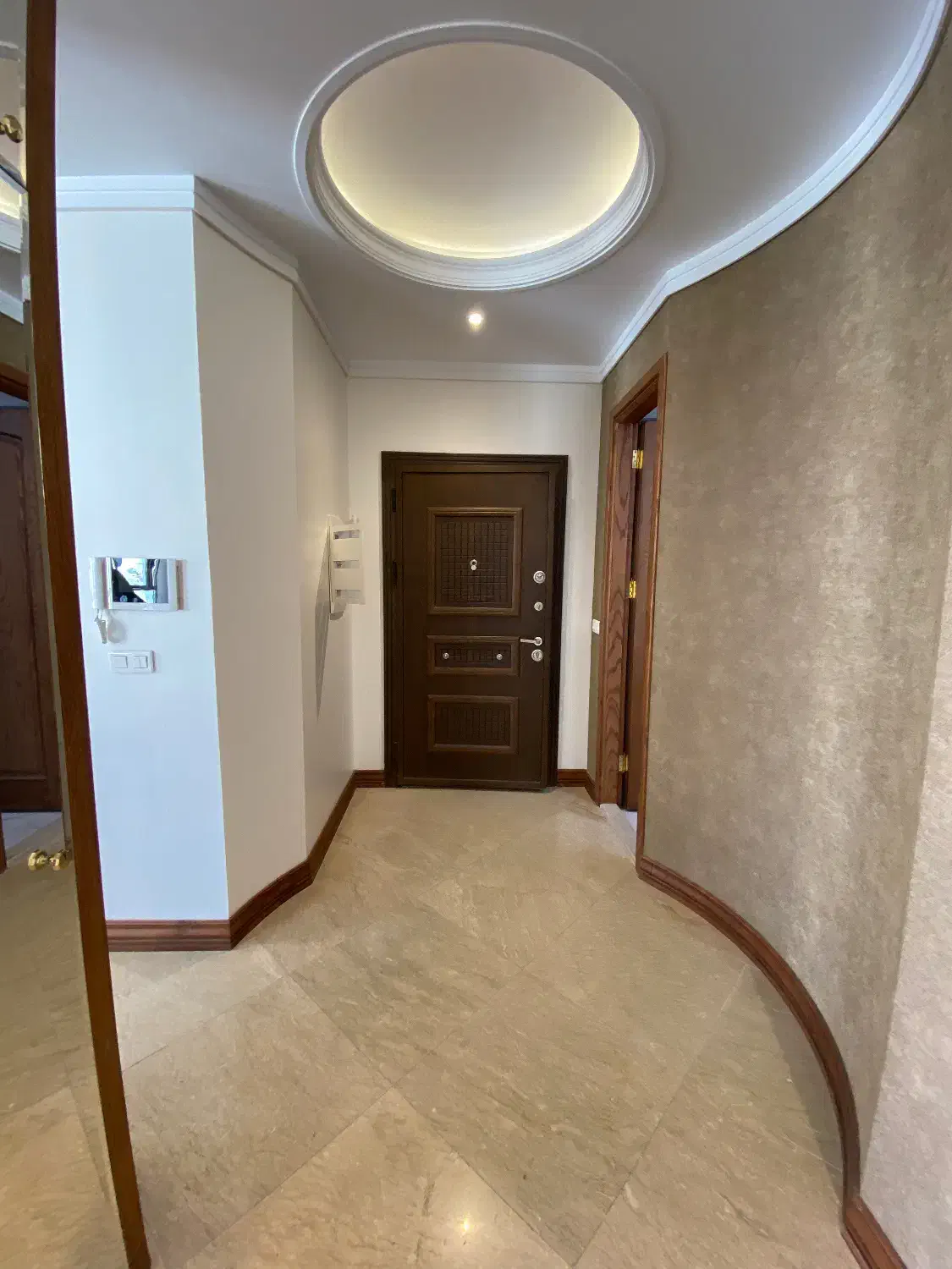 اجاره واحد ۱۶۰متری الهیه ۳خواب نوساز زیر قیمت