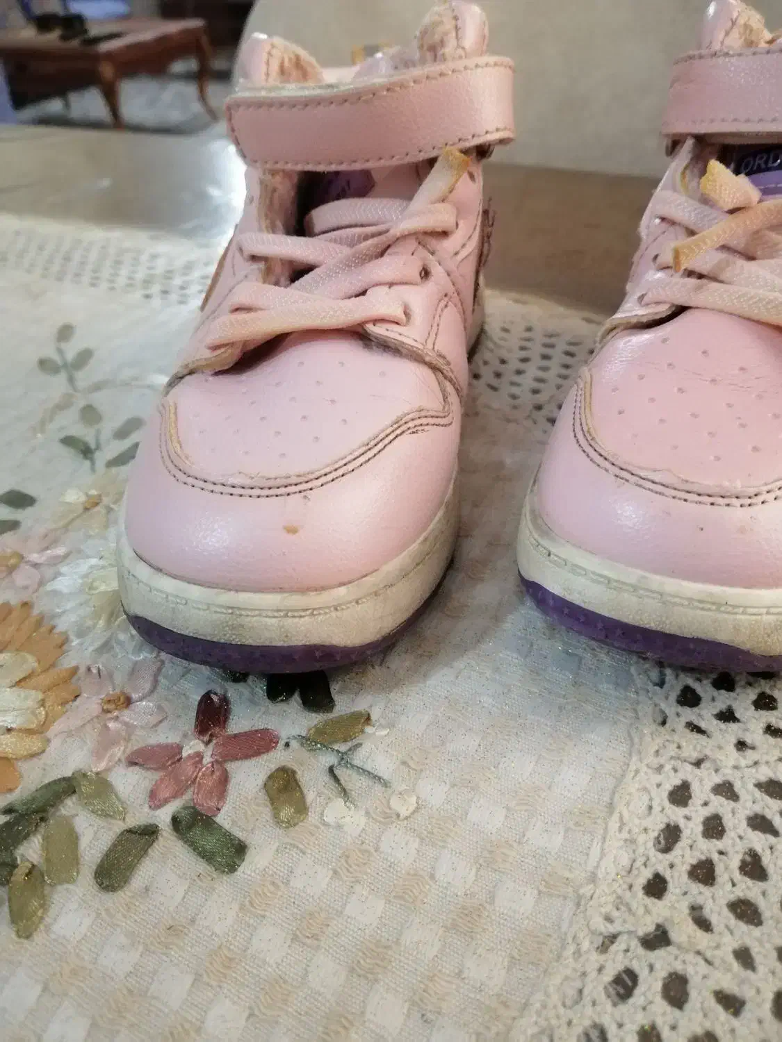 کفش بچگانه|کفش و لباس بچه|تهران, باغ خزانه|دیوار