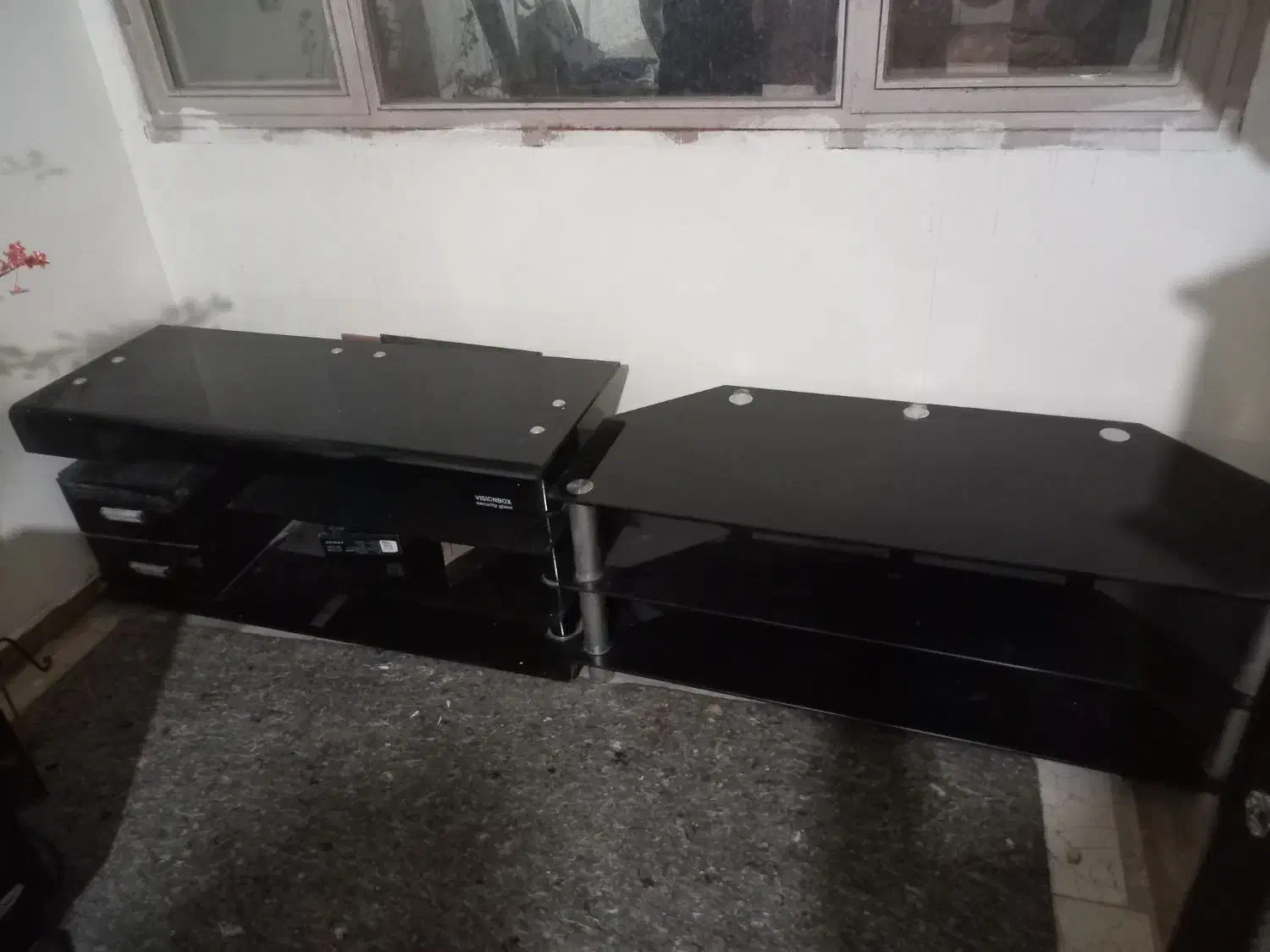 ۳عددمیز تلویزیون شیشه میرال شیک امروزی،تک یا یکجا|میز تلویزیون|صفادشت, |دیوار