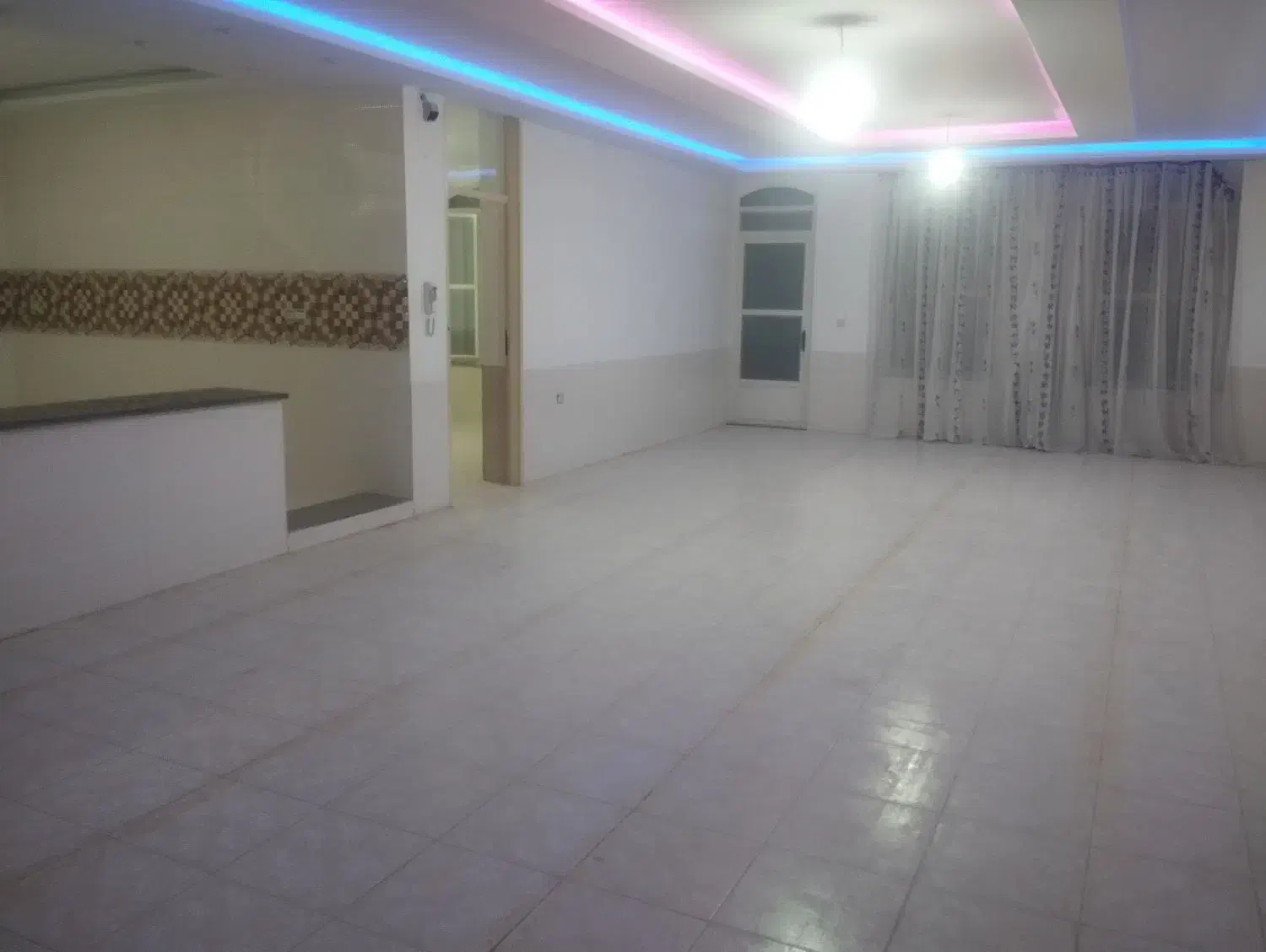 منزل اجاره ای|اجارهٔ خانه و ویلا|شیراز, دست خضر|دیوار