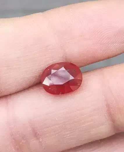 یاقوت سونچیا شناسنامه دار|جواهرات|تهران, بلوار کشاورز|دیوار