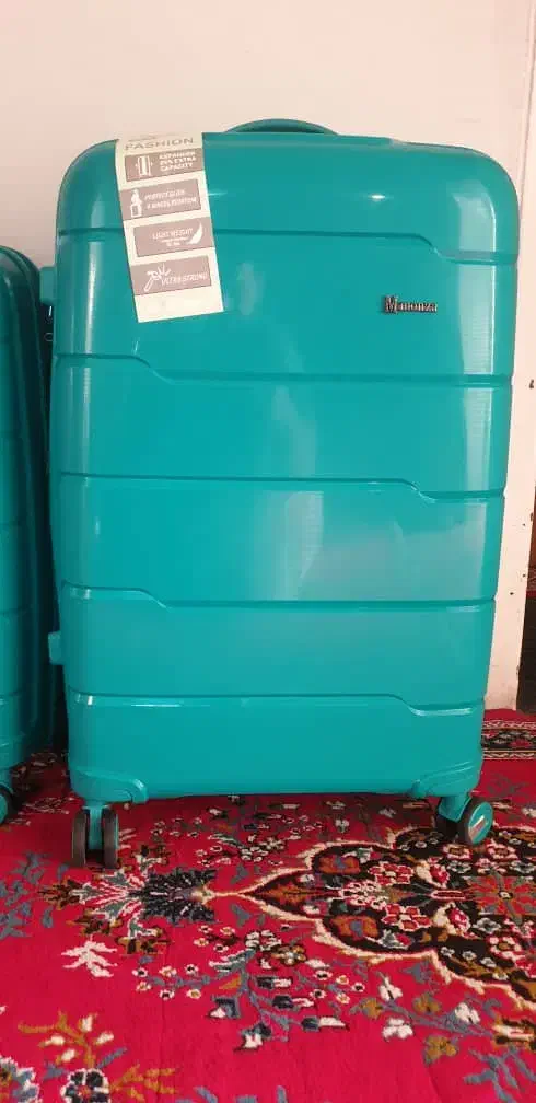 چمدان مونزا سه سایز|کیف، کفش، کمربند|شیراز, چوگیاه|دیوار