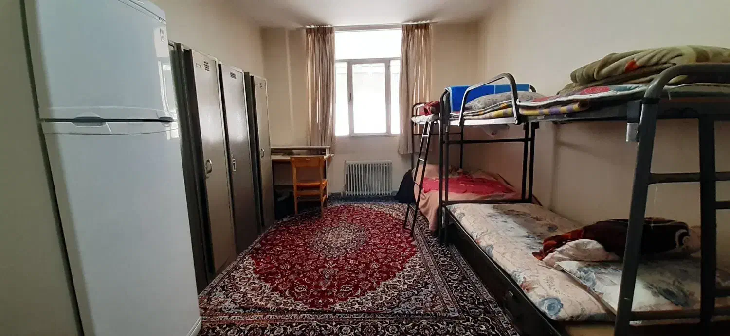 خوابگاه دخترانه کوثر (پذیرش فقط دانشجو)|اجارهٔ کوتاه‌مدت آپارتمان و سوئیت|تهران, فردوسی|دیوار