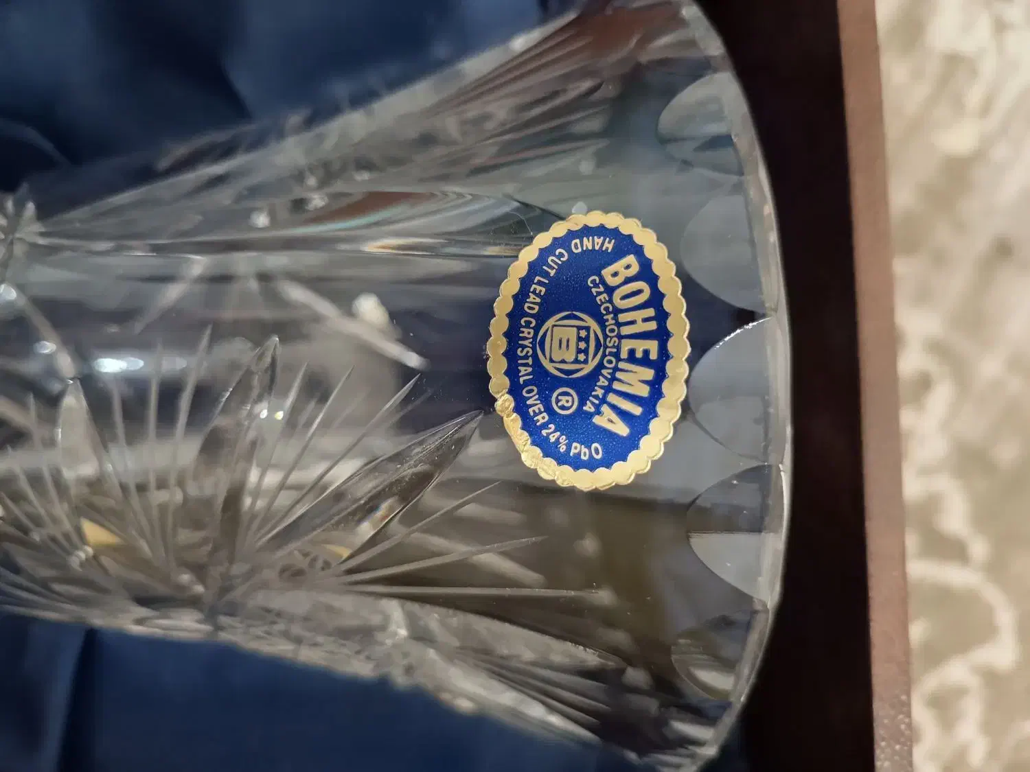 گلدان بوهمیا اصل چکاسلواکی|کلکسیون اشیاء عتیقه|اندیشه, اندیشه فاز ۵|دیوار