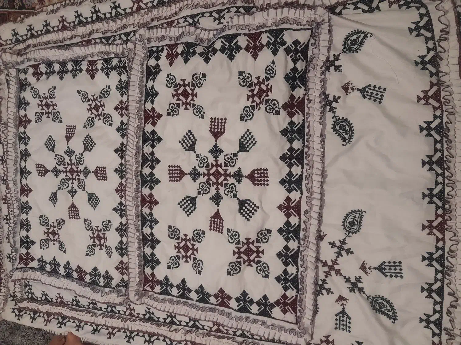 پوش روتختی پریوال ودوعدد بالش|رختخواب، بالش، پتو|زاهدان, |دیوار