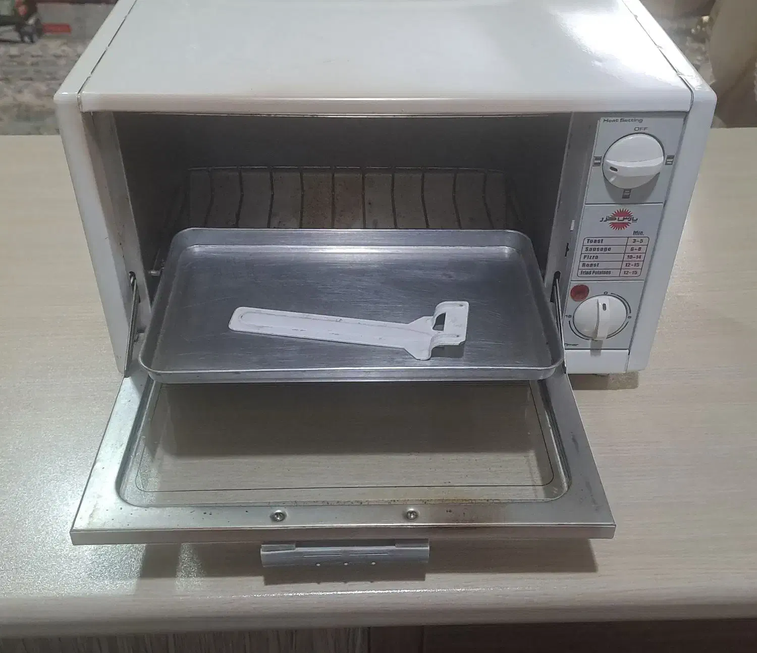 توستر پارس خزر|اجاق گاز و لوازم برقی پخت‌وپز|شهریار, شهرک وائین|دیوار