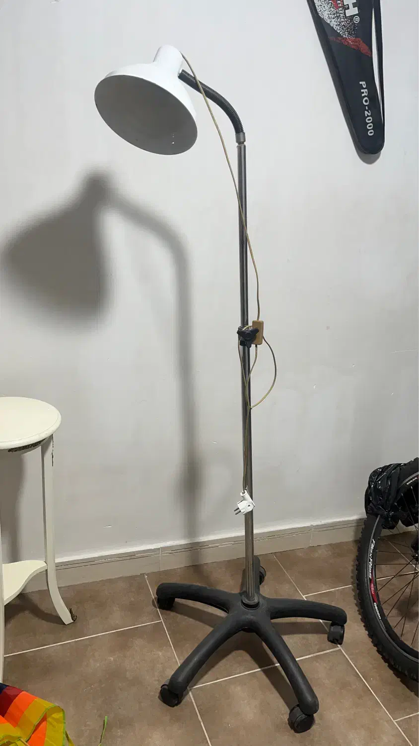 چراغ مطالعه|لوستر و چراغ آویز|گرگان, |دیوار