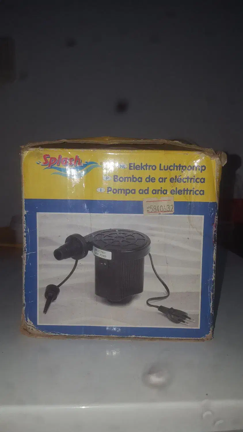 پنکه رو میزی و تلمبه برقی|پنکه و تصفیه‌کنندهٔ هوا|بندرعباس, |دیوار