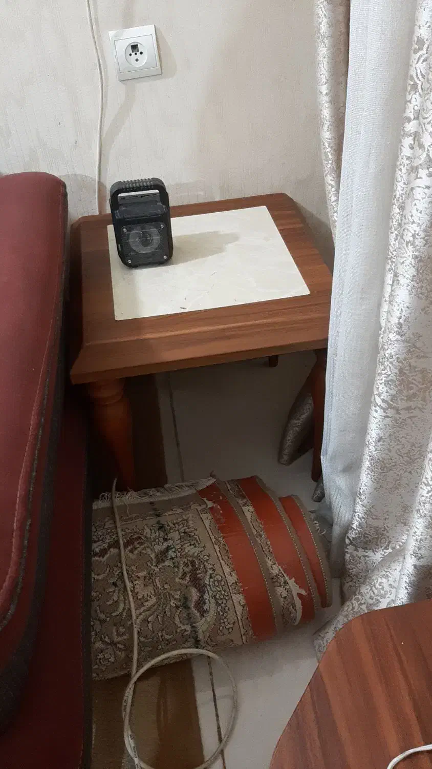 فروش فوری به دلیل جابه جایی|مبلمان خانگی و میز عسلی|اهواز, کوی مهدیس|دیوار