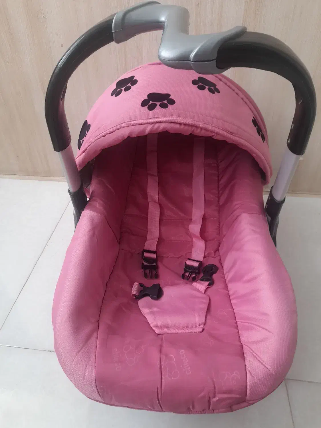 کالسکه ولوازم جانبی|کالسکه و لوازم جانبی|فریمان, |دیوار