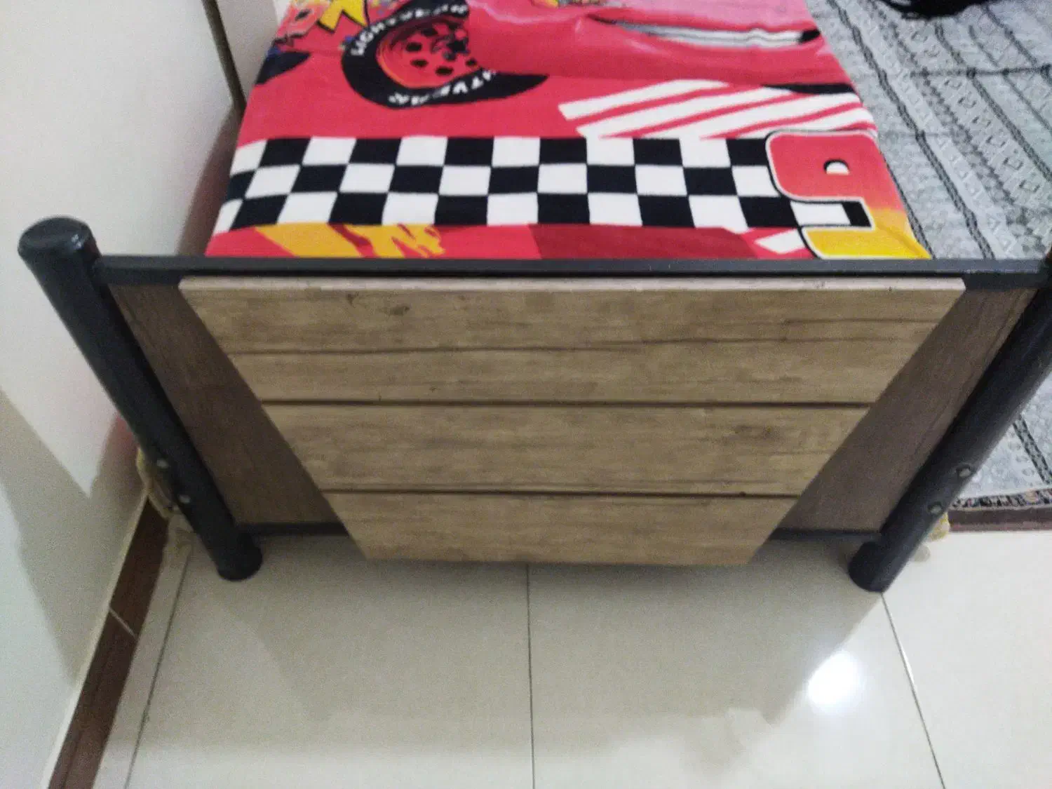 تخت خواب|تخت و سرویس خواب|کرج, خرمدشت|دیوار