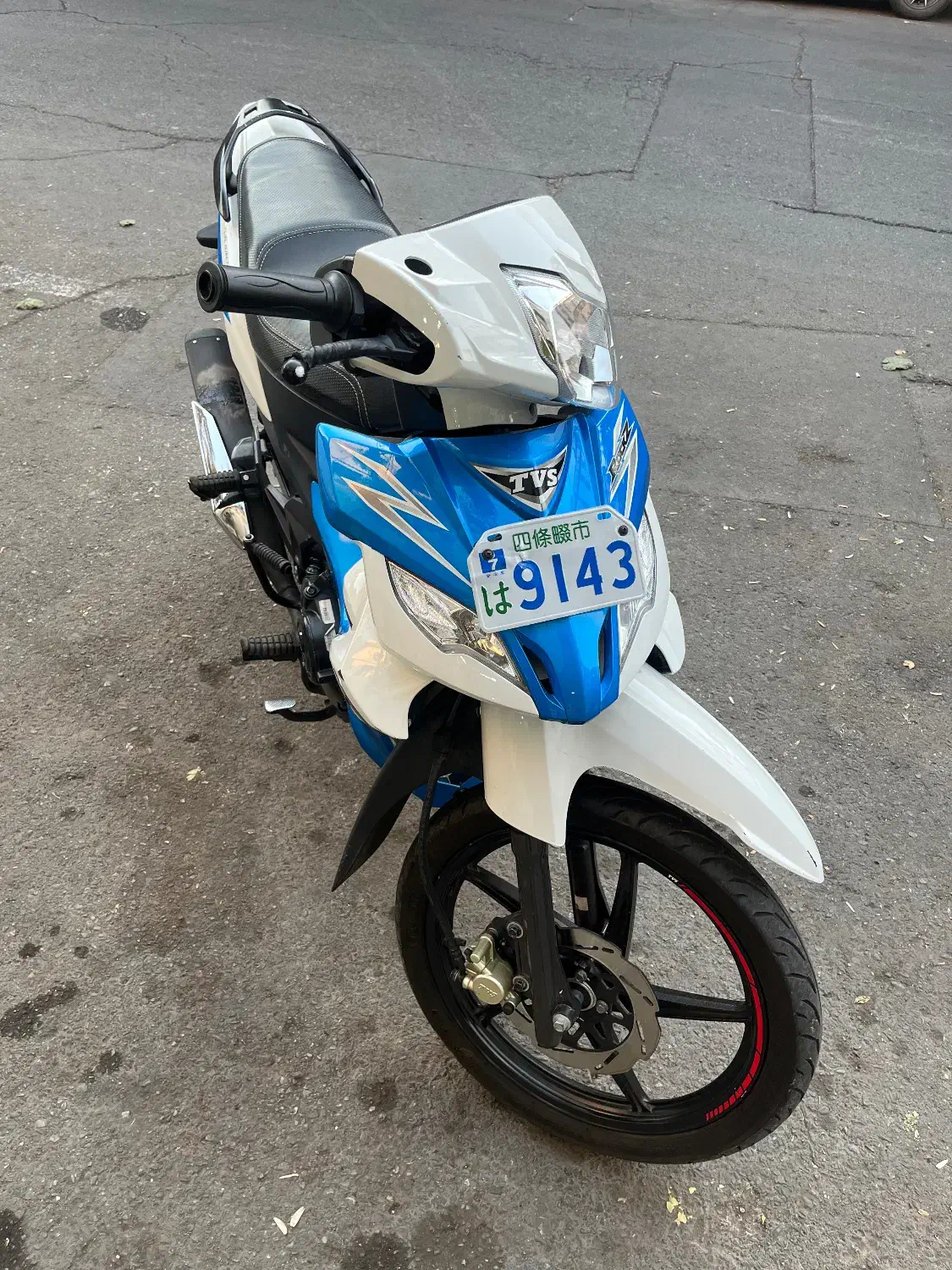 موتور تی وی اس راکز|موتورسیکلت|ری, دیلمان|دیوار