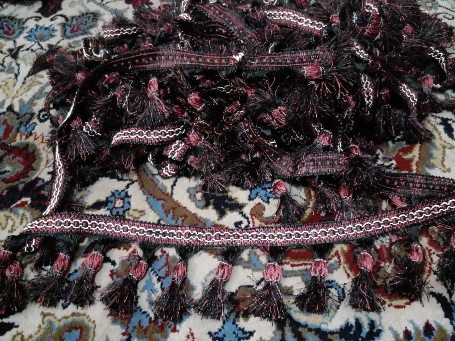 یراق (حاشیه پرده)|پرده، رانر، رومیزی|بهار, |دیوار