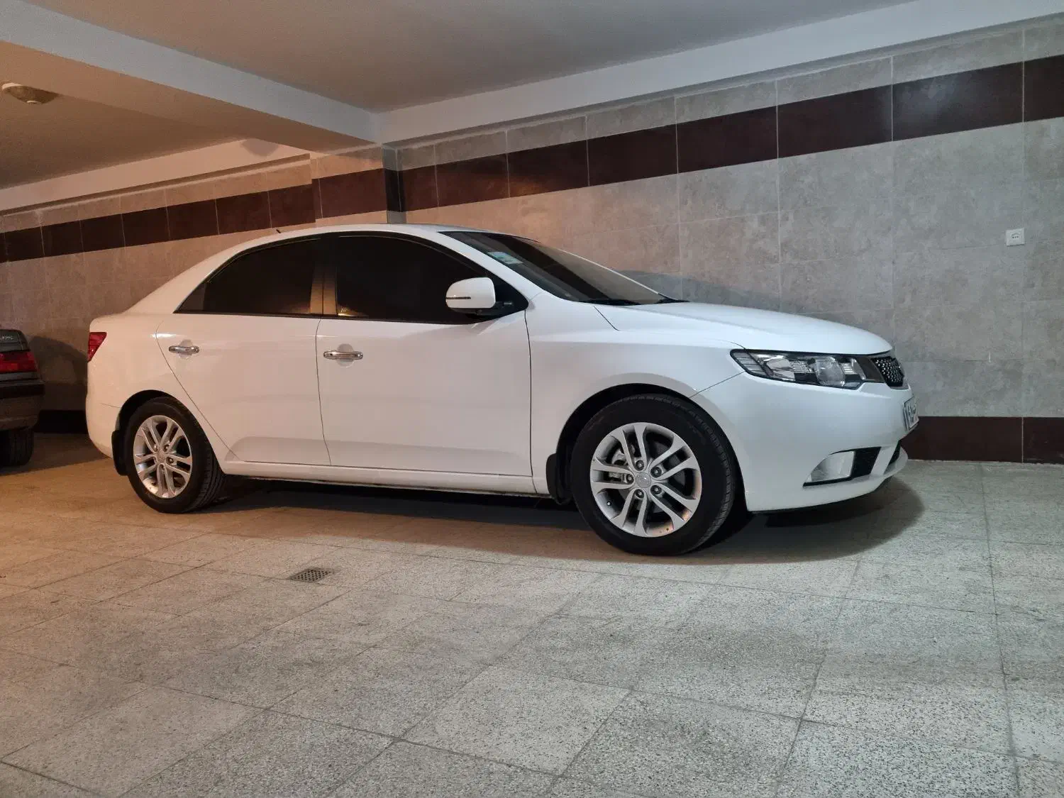 کیا سراتو ۲۰۰۰ آپشنال ۹۶|خودرو سواری و وانت|تهران, منیریه|دیوار