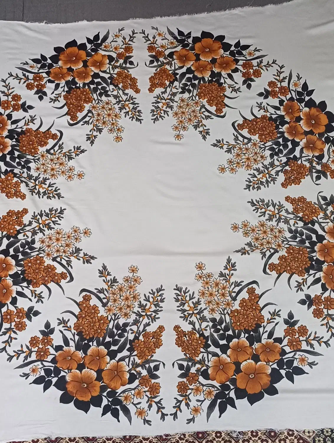 شال قدیمی|لباس|اردبیل, |دیوار