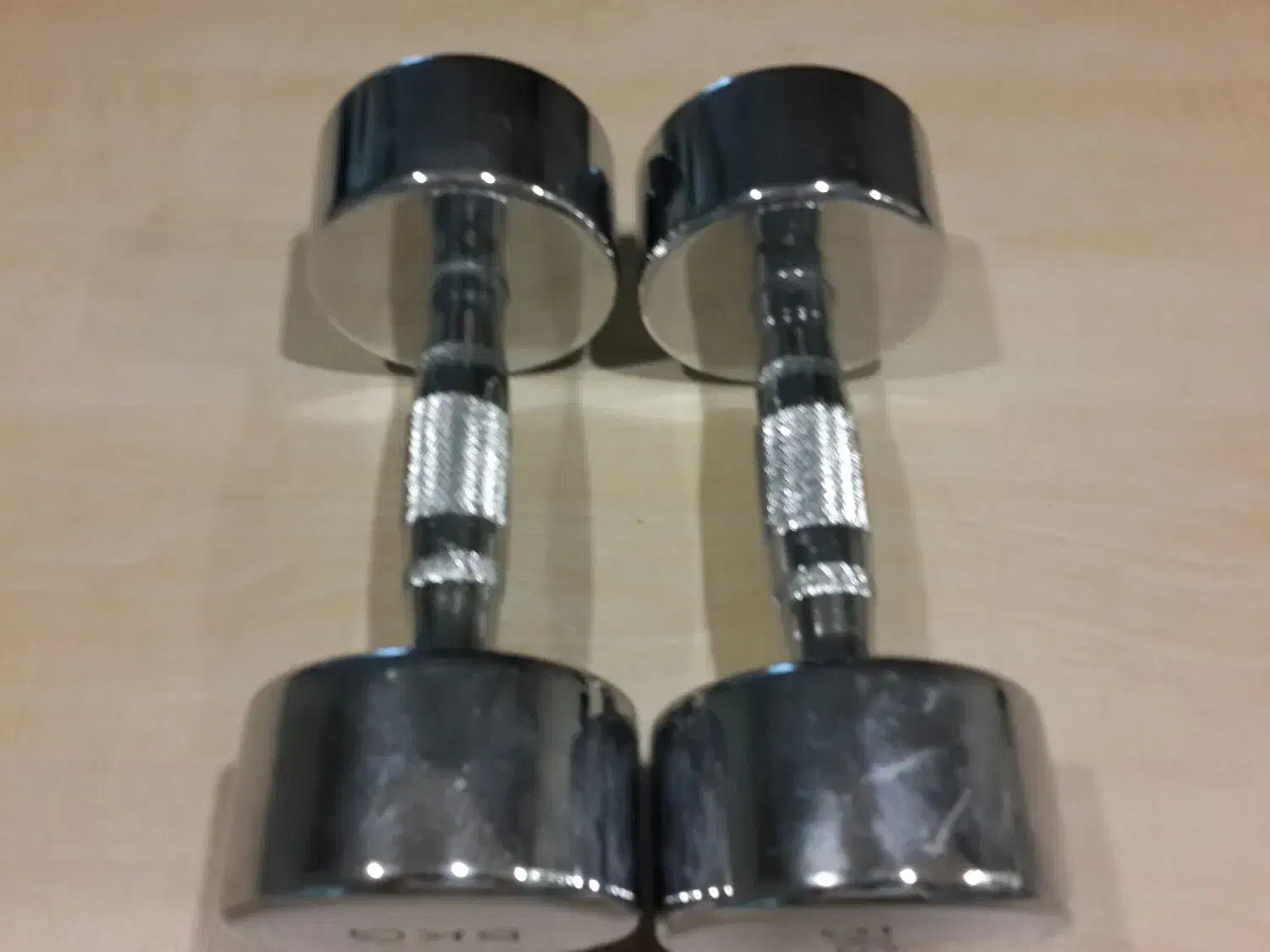 دوجفت دمبل 7 و ده کیلوئی|تجهیزات ورزشی|تهران, میرداماد|دیوار